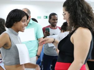 Estudantes do Cedet nas oficinas do projeto EduCom Ciência 